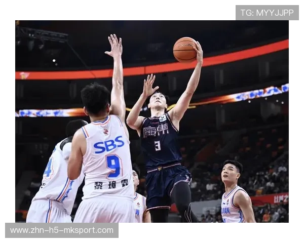 广东宏远豪取四连胜，赵睿与易建联默契十足