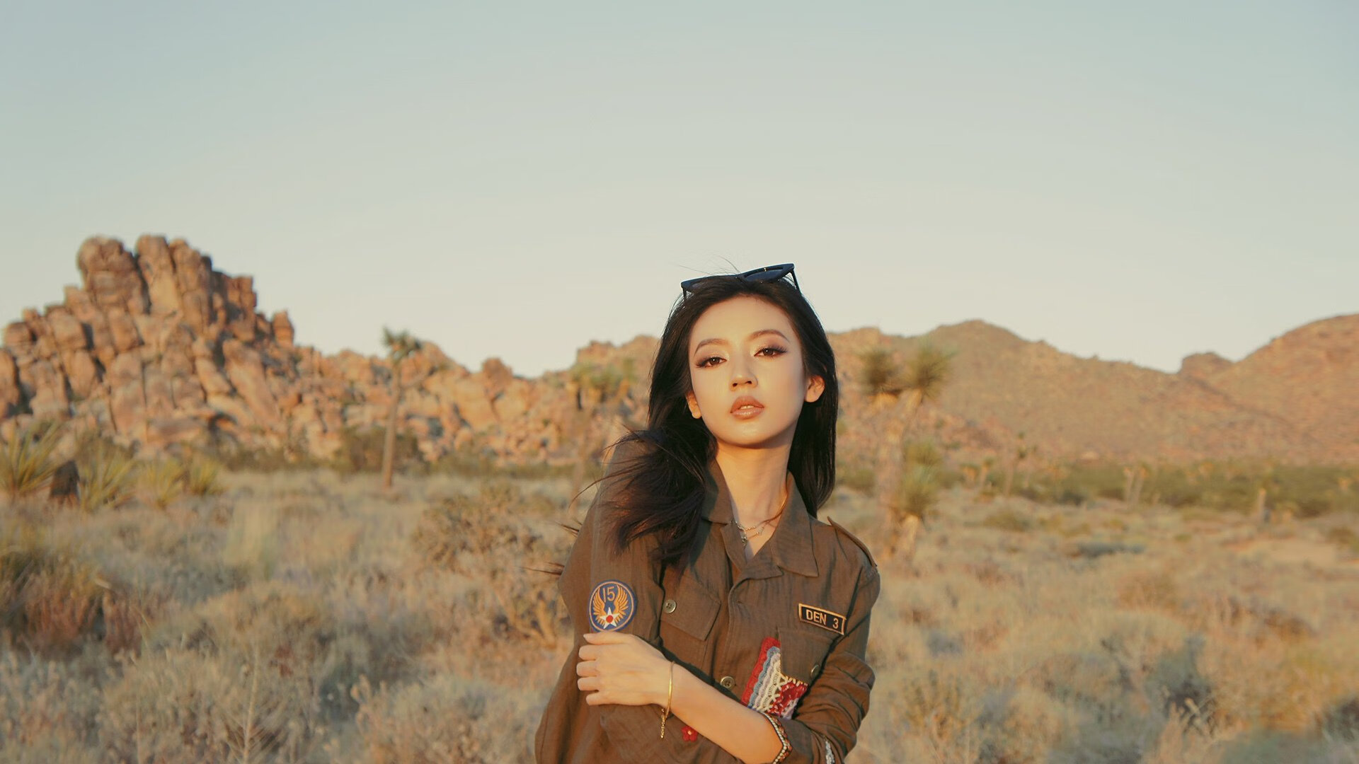 山西龙狮抓住篮板球优势创造二次进攻机会,山西龙晋球衣